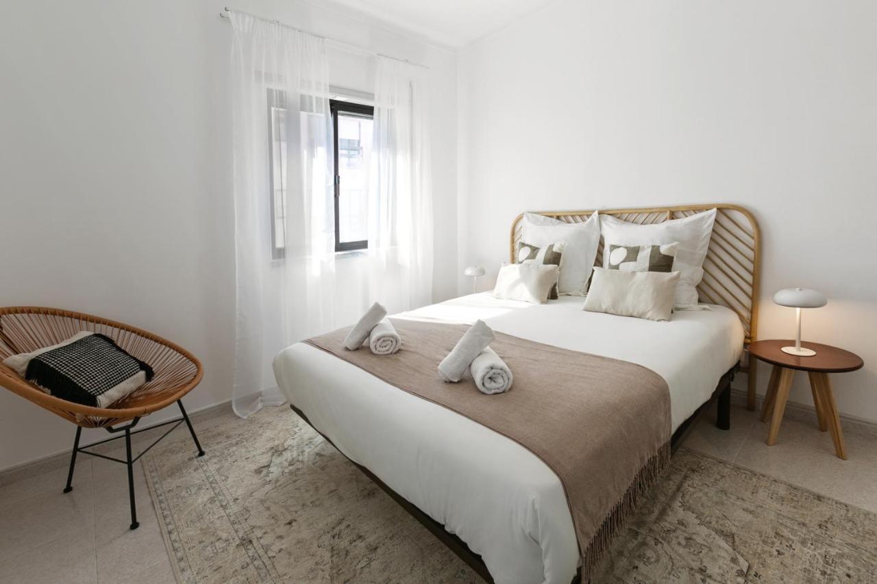 Peniche Coastal Escape Apartment Exterior photo